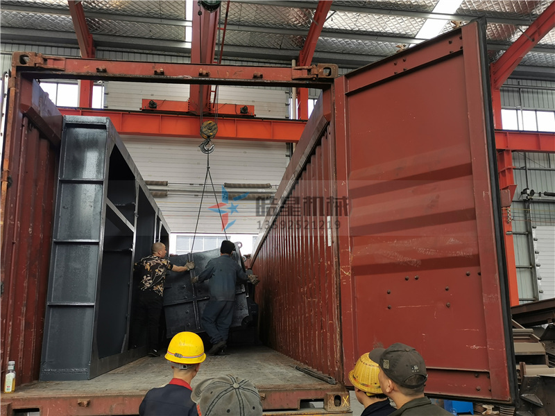 斷橋鋁破碎機設備出口網南非客戶