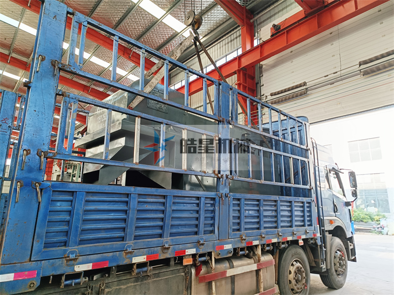 <a href='http://www.thecosmalshow.com/psxl/1278.html' target='_blank'><span>斷橋鋁破碎</span></a>分選機1000型設備兩臺發往山東